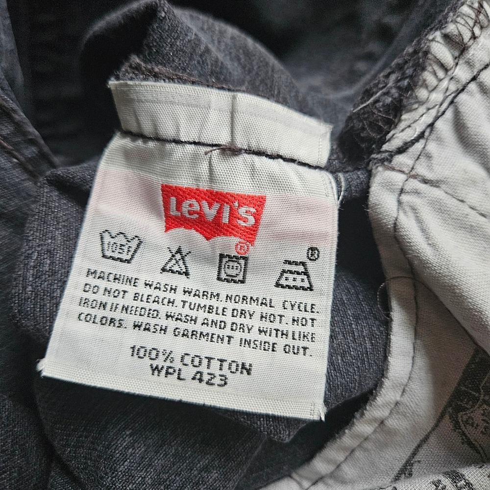 Vintage Levis 501 Mens Faded Black Straight Leg Denim Jeans 34x30 Button Fly - Picture 2 of 15